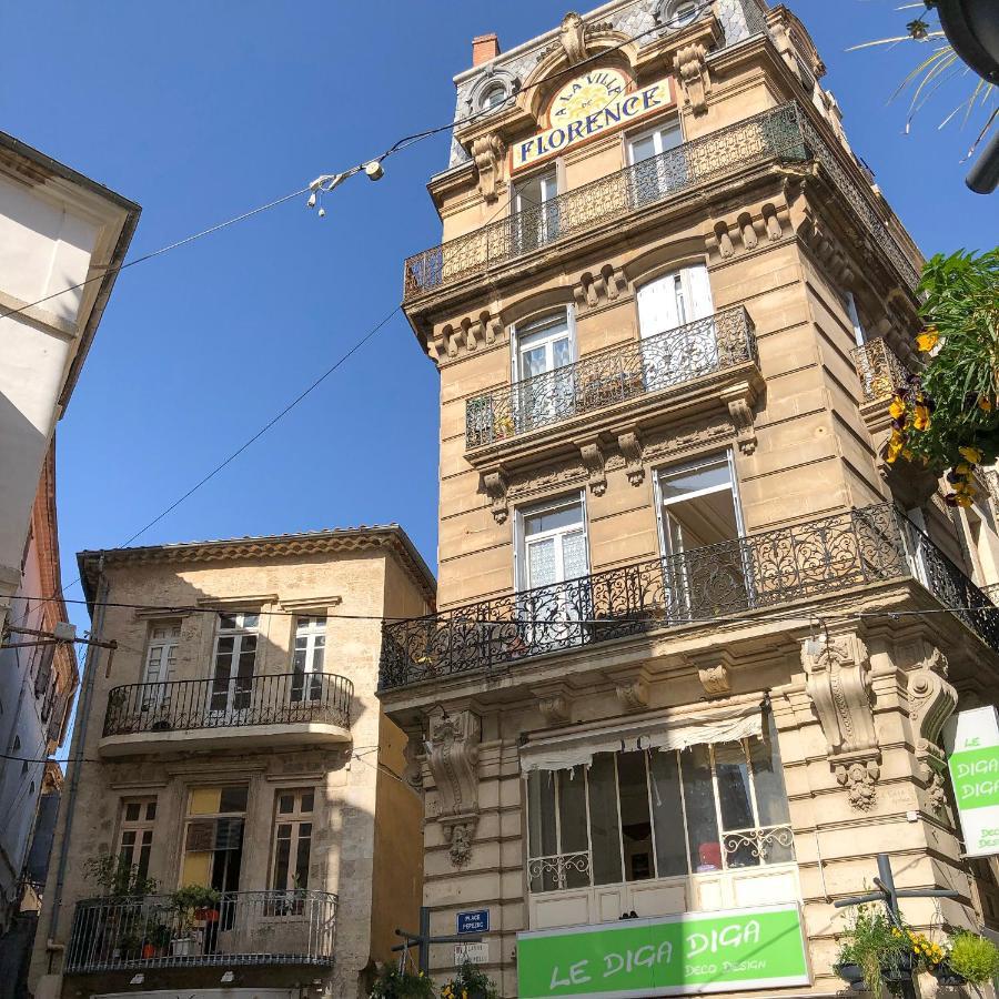Place De La Mairie, Art Apparts Beziers Luaran gambar